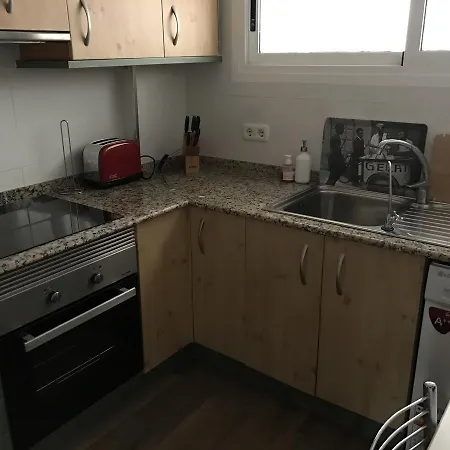Apartment 12- Apmto Playa Albufereta Rocafel 5 *